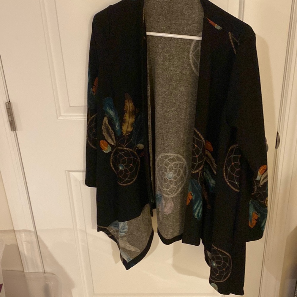 Beautiful DREAM catcher cardigan!